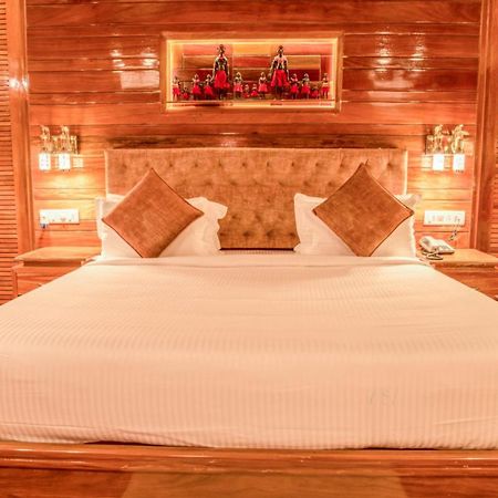 Heritage Mnr Hotel Port Blair Buitenkant foto
